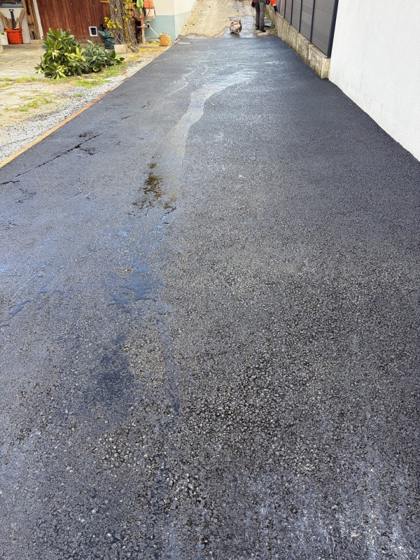 pose enrobé à chaud et goudronner une allée de garage Aucamville 31