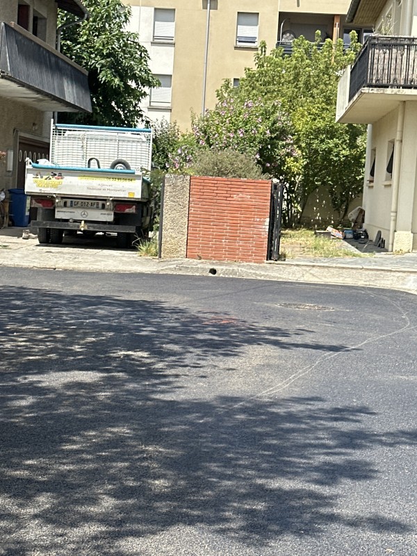 pose enrobé à chaud sûr une allée à Toulouse 31200 