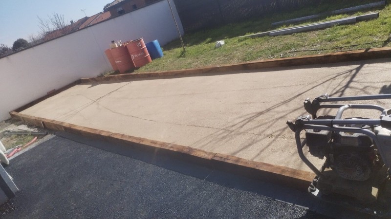 pose enrobé à chaud et goudronner une allée de garage à GAILLAC le Tarn