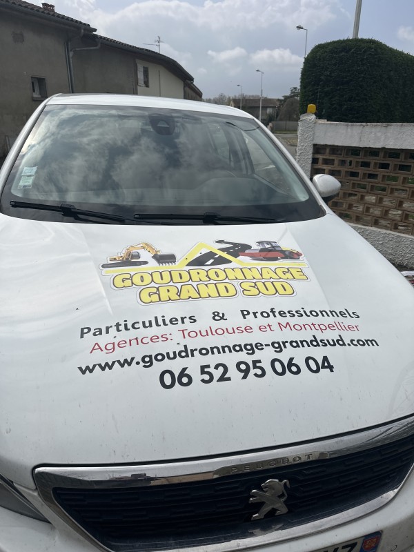 pose enrobé à chaud rouge sur allée de garage à Fenouillet 31 