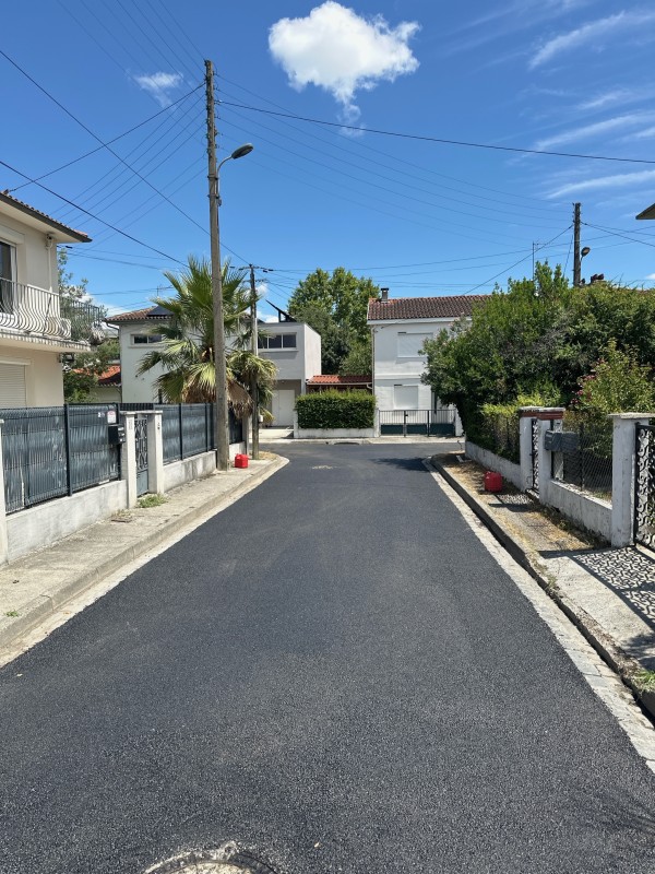pose enrobé à chaud sûr une allée à Toulouse 31200 